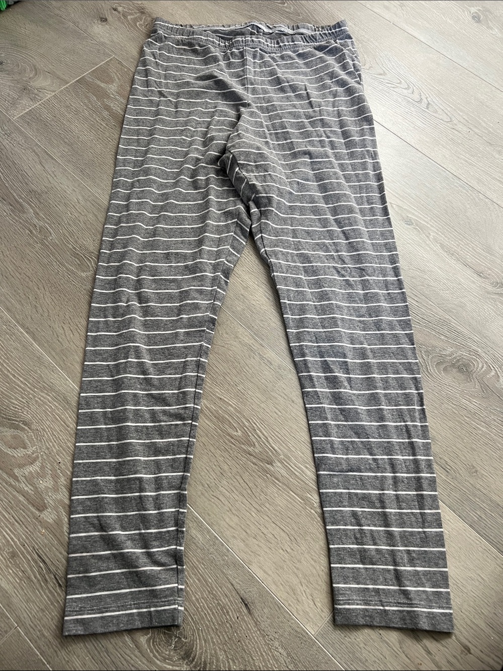 Old Navy Grey & White Striped Leggings